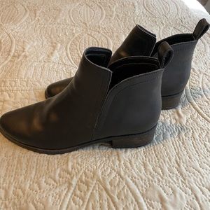 Dolce Vita Booties
